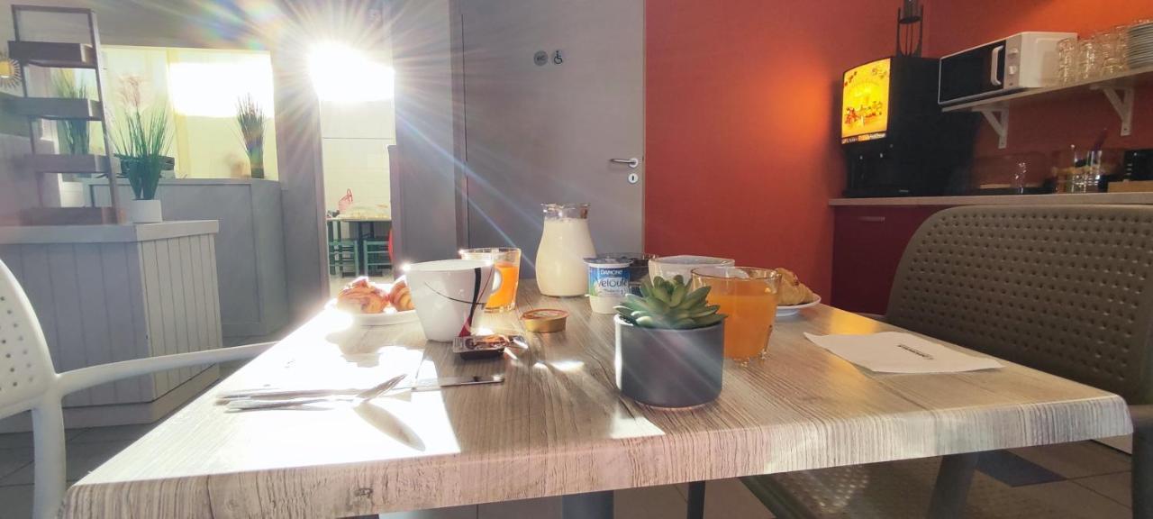 The Originals Access, Hotel Les Iris, Berck-Sur-Mer Bagian luar foto